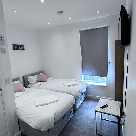 Comfy Diamond Ensuite Room Maidstone With Free Parking And Speedy Wifi المظهر الخارجي الصورة